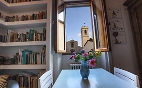 B&B 